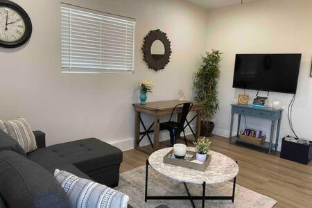 Country Charmer Single Story Cottage Pet Friendly Loomis Extérieur photo